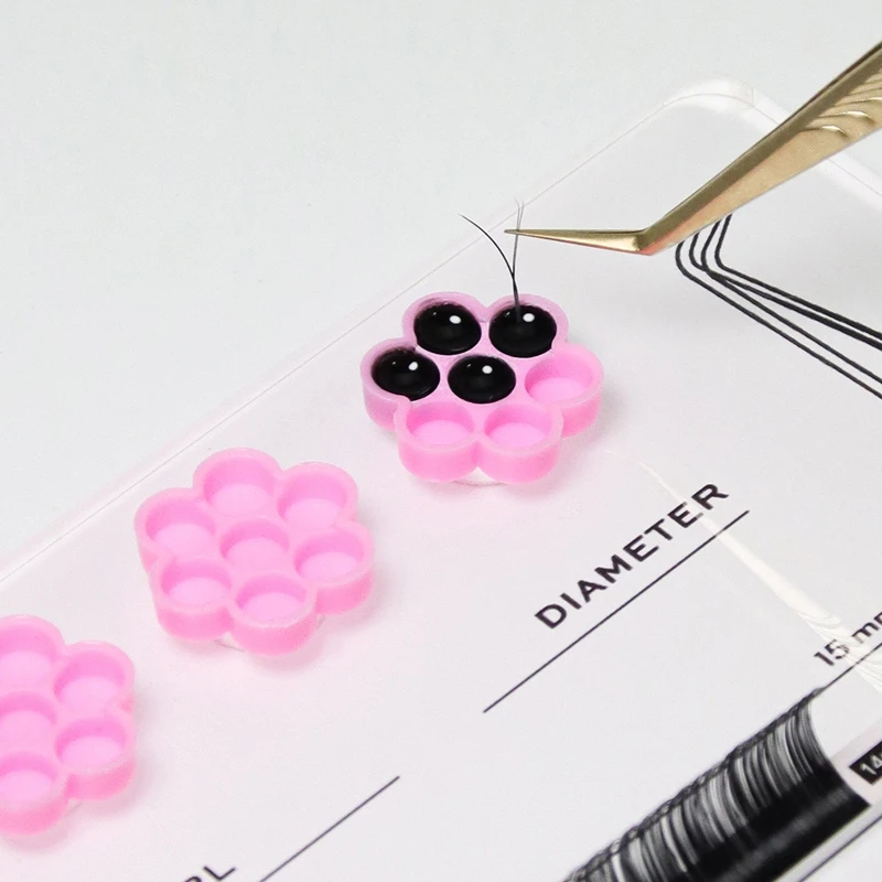 Supporto per ciglia in acrilic - Lash Tile Palette recensione e prezzo