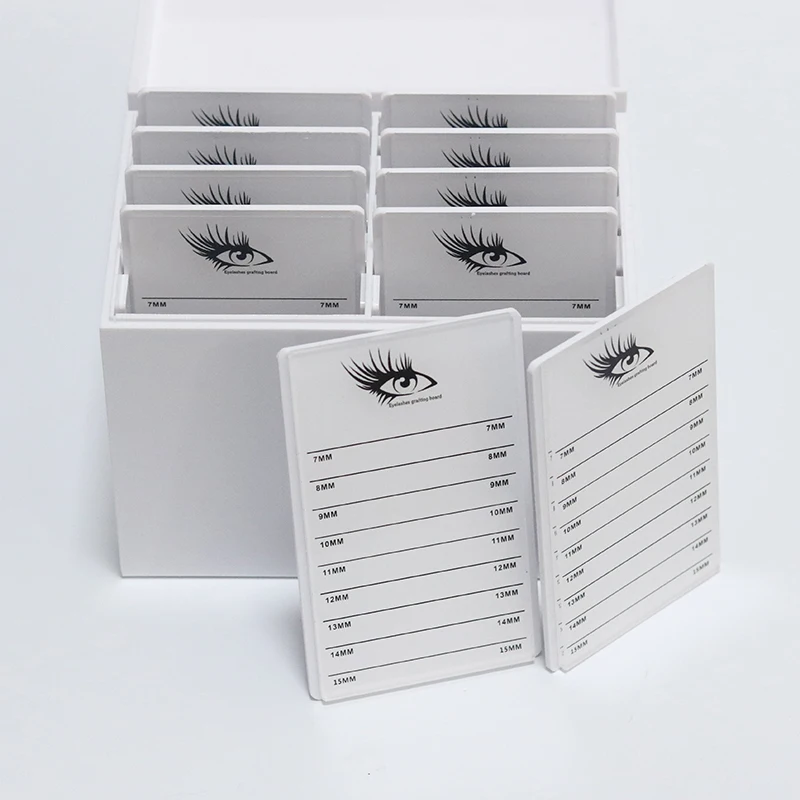 Salone di bellezza 10 strati A - Lash Tile Palette recensione e prezzo